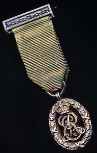 United Kingdom: Volunteer Decoration. With EDVII obverse cypher and the …
