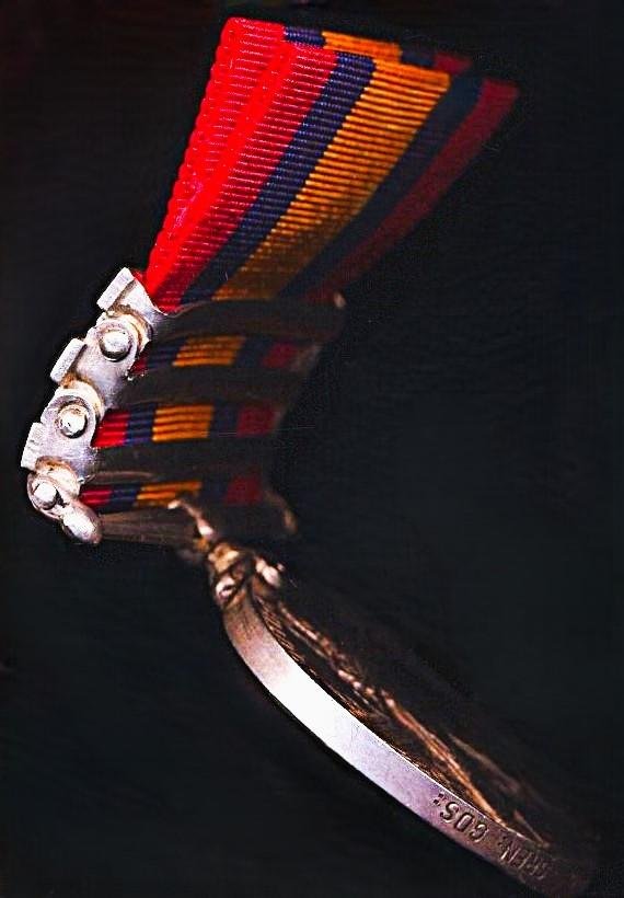 Queens South Africa Medal 1899-1902. Silver issue with clasp 'Cape Colony', 'Orange Free State' & 'Belfast' (8312 Pte. A. Abbott. Gren: Gds:) — image 4