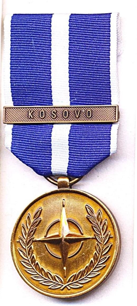North Atlantic Treaty Organisation (NATO ): NATO Medal for the Former Yugoslavia. With clasp 'Kosovo' — image 2