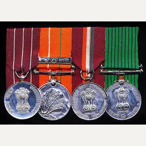 An Indo-Pak War 1971 and long service medal group of …