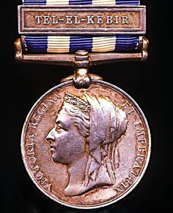 Egypt & Sudan Medal 1882-1888. With clasp 'Tel-el-Kebir' (1028 Pte. C. Compton. 1/R. Ir: Fus:) — image 4