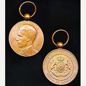 Belgium: Military Service Medals (x 2) for Natives in the …