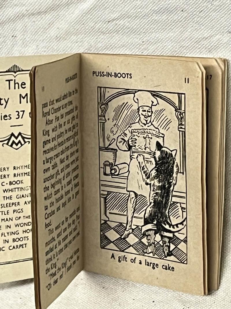 WW2 British, Book: 'Mighty Midget, No.47, Puss in Boots. — image 5