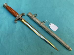 Army's dagger by WKC