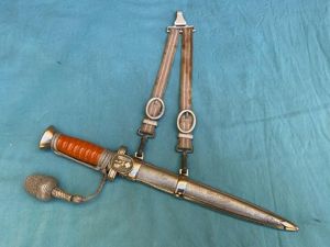 Red Cross Leaders Dagger, knot and hangers.