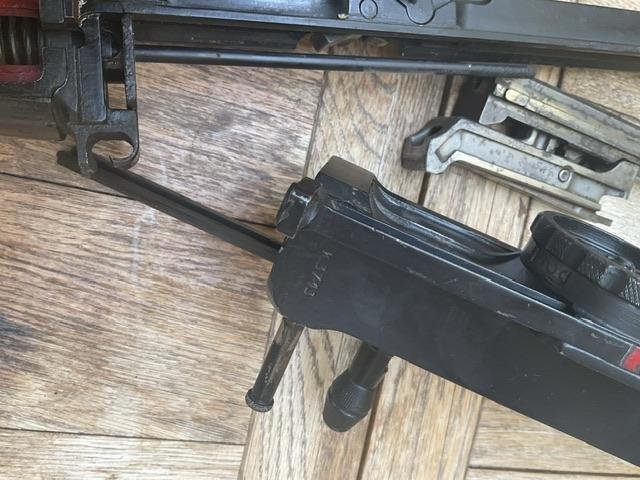 Cut away Bren — image 10