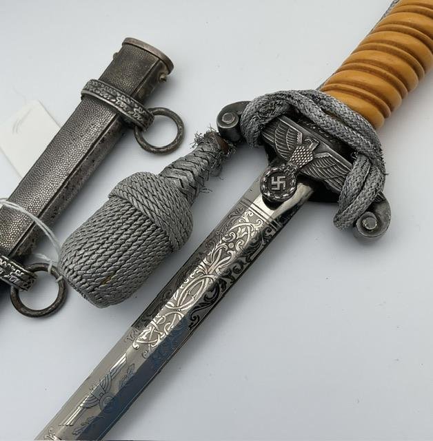 Army Dagger Etched Blade. — image 7