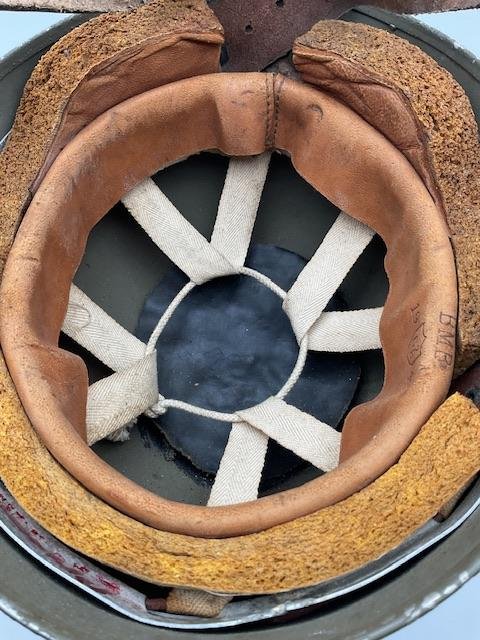 British 1943 (HSAT) WW2 Para Helmet — image 5