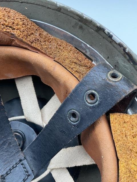British 1943 (HSAT) WW2 Para Helmet — image 6