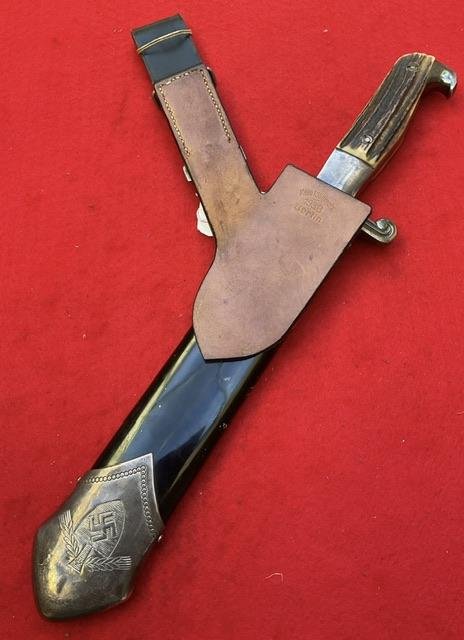 Rad Manns Dagger by Axt & Hauer Fabrik — image 3