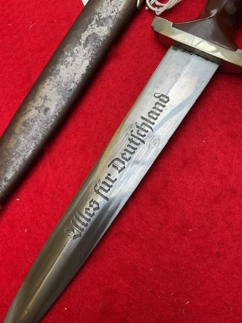 Matching numbered SA Dagger — image 5