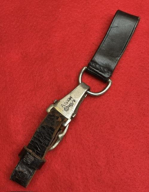 Leather hanger for SS Dagger — image 3