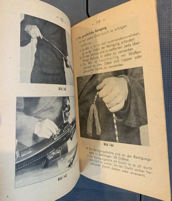 Rare Original MG42 Manual — image 6