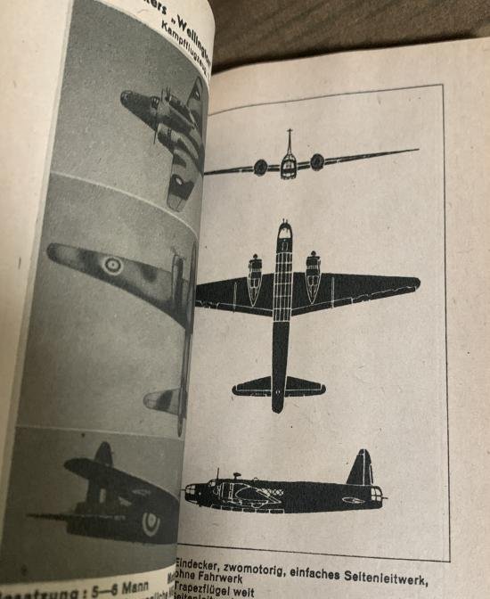Rare German WW2 Aircraft Recognition Book — image 10
