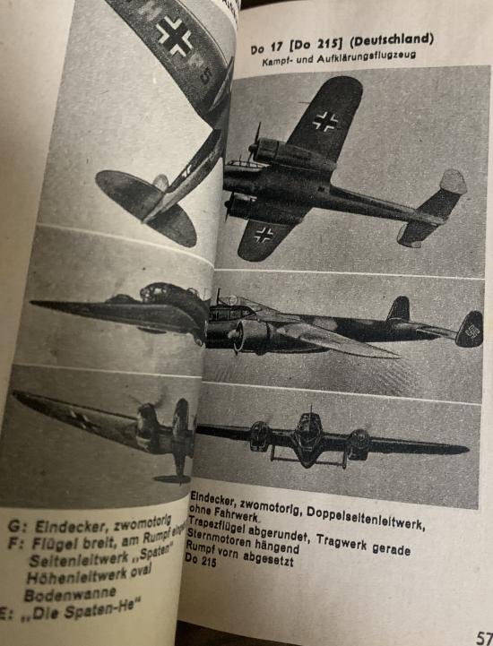 Rare German WW2 Aircraft Recognition Book — image 5