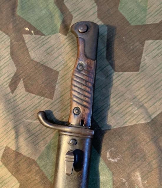 WW1 German G98 Mauser Bayonet In scabbard — image 2