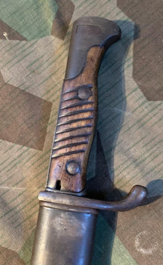 WW1 German G98 Mauser Bayonet In scabbard — image 3