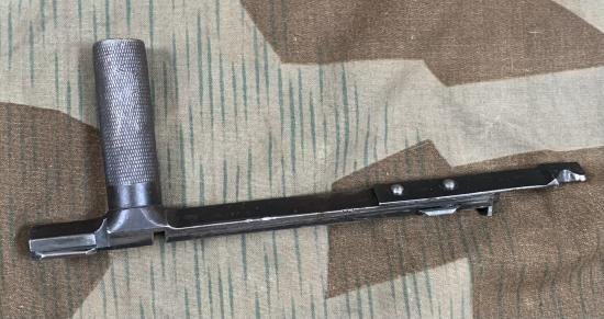 936 WaA4 Gustloff MG34 Cocking Handle — image 2