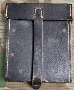 Late War Ersatz MG34/42 Gunners pouch