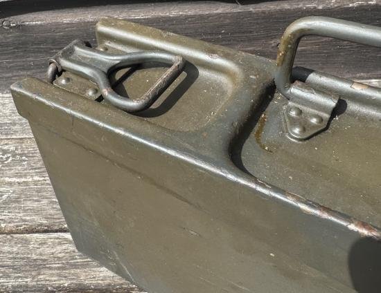 Brown Camouflage WW2 German MG Box — image 2