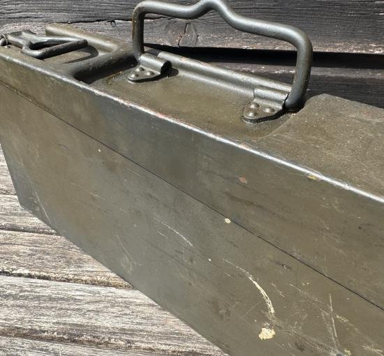 Brown Camouflage WW2 German MG Box — image 3