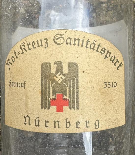 WW2 German Medicine Jar — image 2