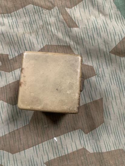 WW2 German Battery Box — image 2