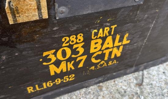 WW2 Vickers .303 Ball wooden ammunition belt box — image 2