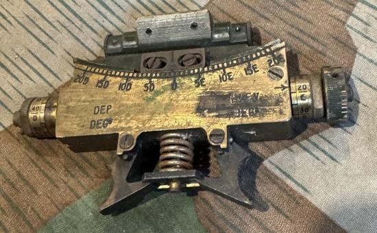 WW2 Vickers MG clinometer — image 2