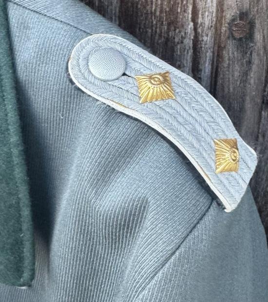 Reproduction WW2 German SS Officer's Greatcoat — image 4