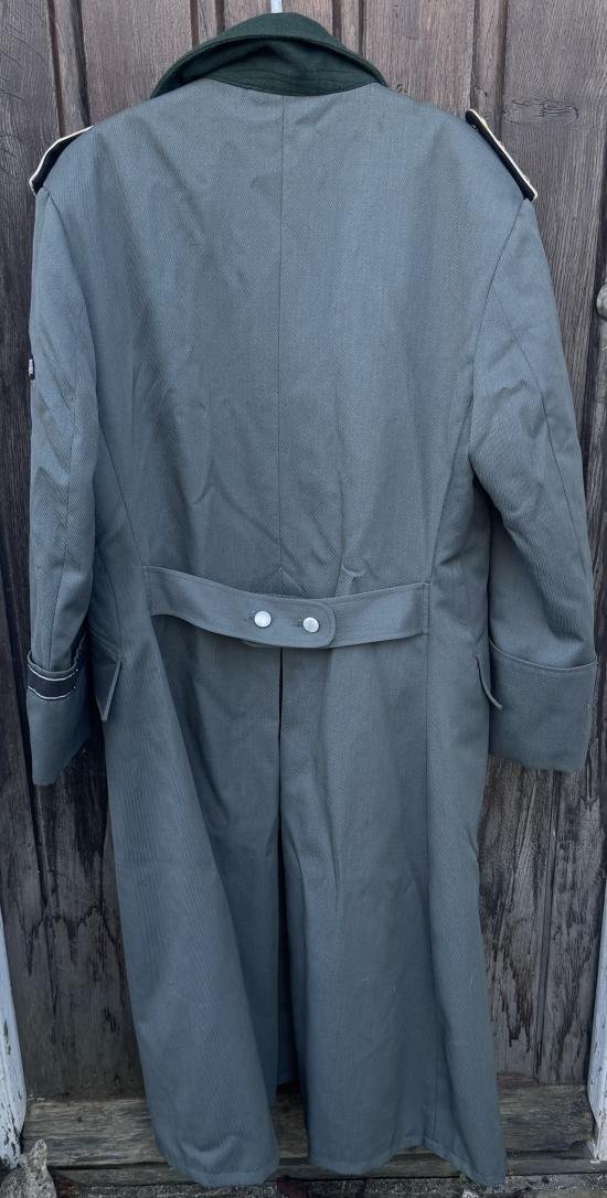 Reproduction WW2 German SS Officer's Greatcoat — image 9