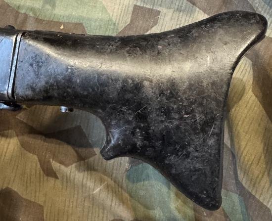 Extremely rare 1st Pattern MG42 dated 1942 — image 3