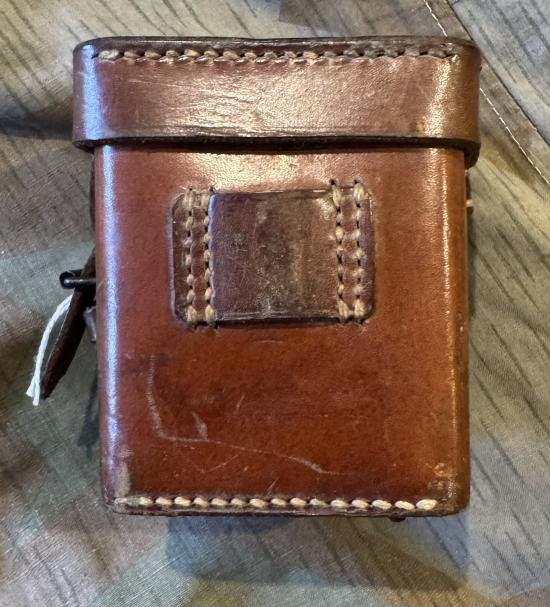 WW2 German MG34/42 Leather Battery Box — image 2