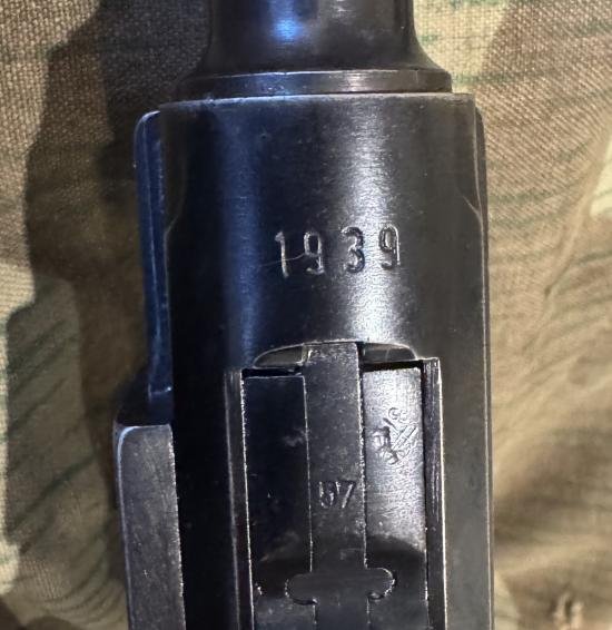 Deactivated WW2 German P.08 Luger Pistol — image 5