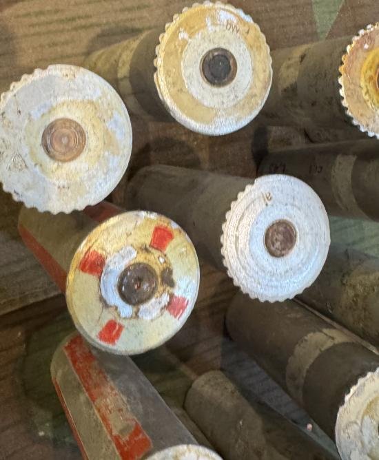 Inert empty WW2 German Flare Gun cartridges — image 5