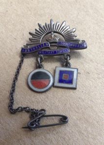 An Attractive WW2 Colour Patch Sweetheart Badge