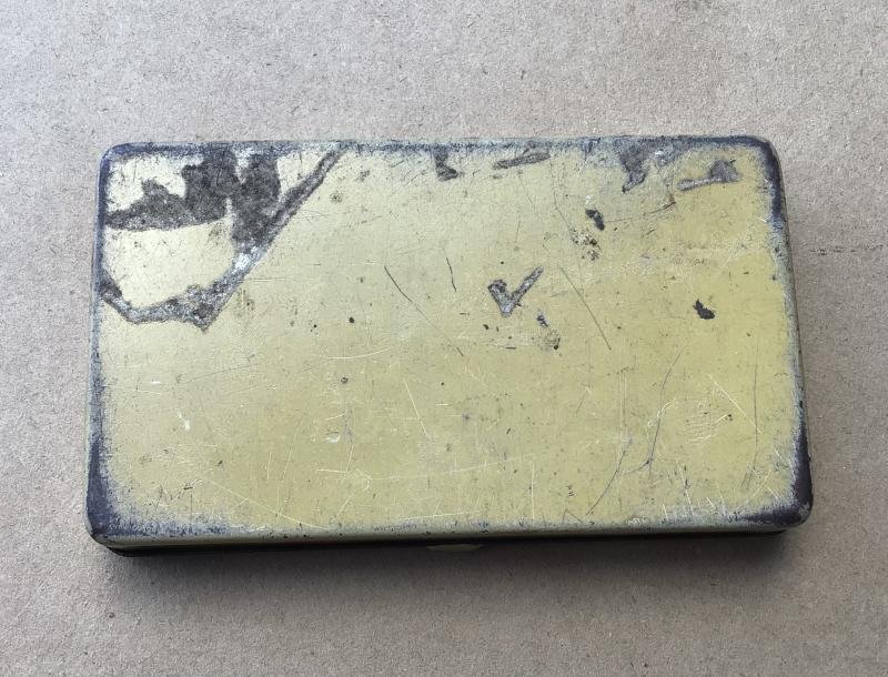 Vintage Balkan Sobraine Cigarette Tin — image 2