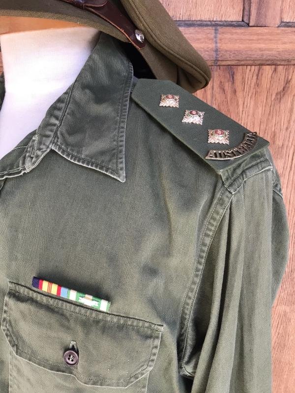 Australia 1960's -80'sArmy Officers Jungle Greens Shirt and Visor cp — image 5