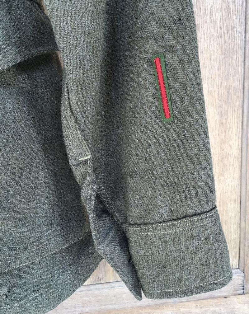 Australia WW2 VDC Officers Field Service Dress Tunic - DCM and Bar Recipient — image 8