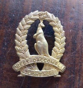 1930-42 4th Light Horse regiment Hat Badge