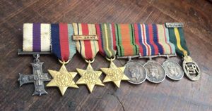 Australia WW2 Miniature Military Cross Group of 8