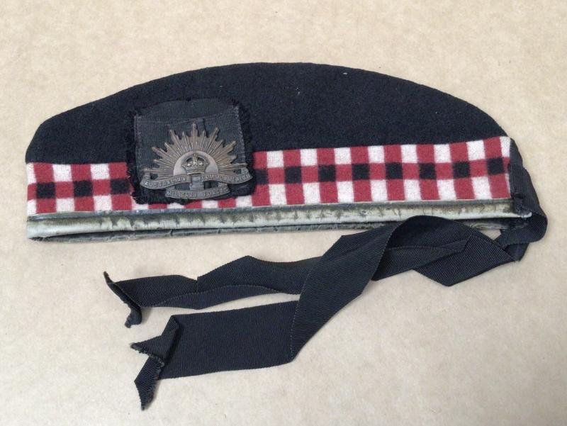 Australia Militia- WW2  Named Glengarry 1940 Dated — image 2