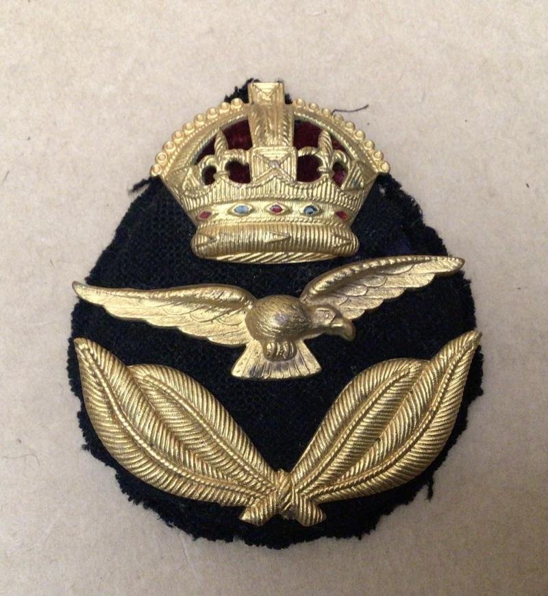 WW2 RAAF Economy Hat Badge — image 2