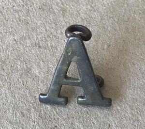 Australian WW1 ANZAC 'A' Shoulder badge