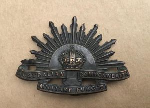 WW1 Tiptaft Variation Rising Sun Hat Badge