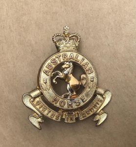 1953-60 7/21st Australian Horse Hat Badge