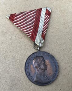 Austria WW1 Small Bronze Medal for Bravery