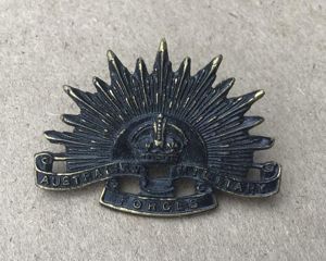 1948-53 Rising Sun Cap or Collar Badge.