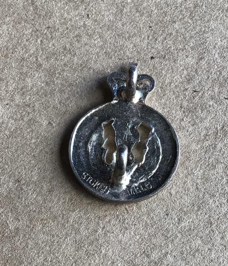 1953-60 27th Infantry Battalion Collar Badge — image 2