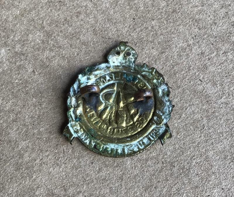 1930-42 27th Infantry Battalion Collar Badge — image 2